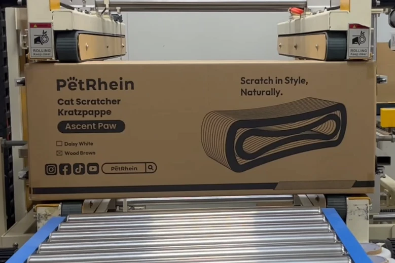 Private-label graphics on a cardboard cat scratcher