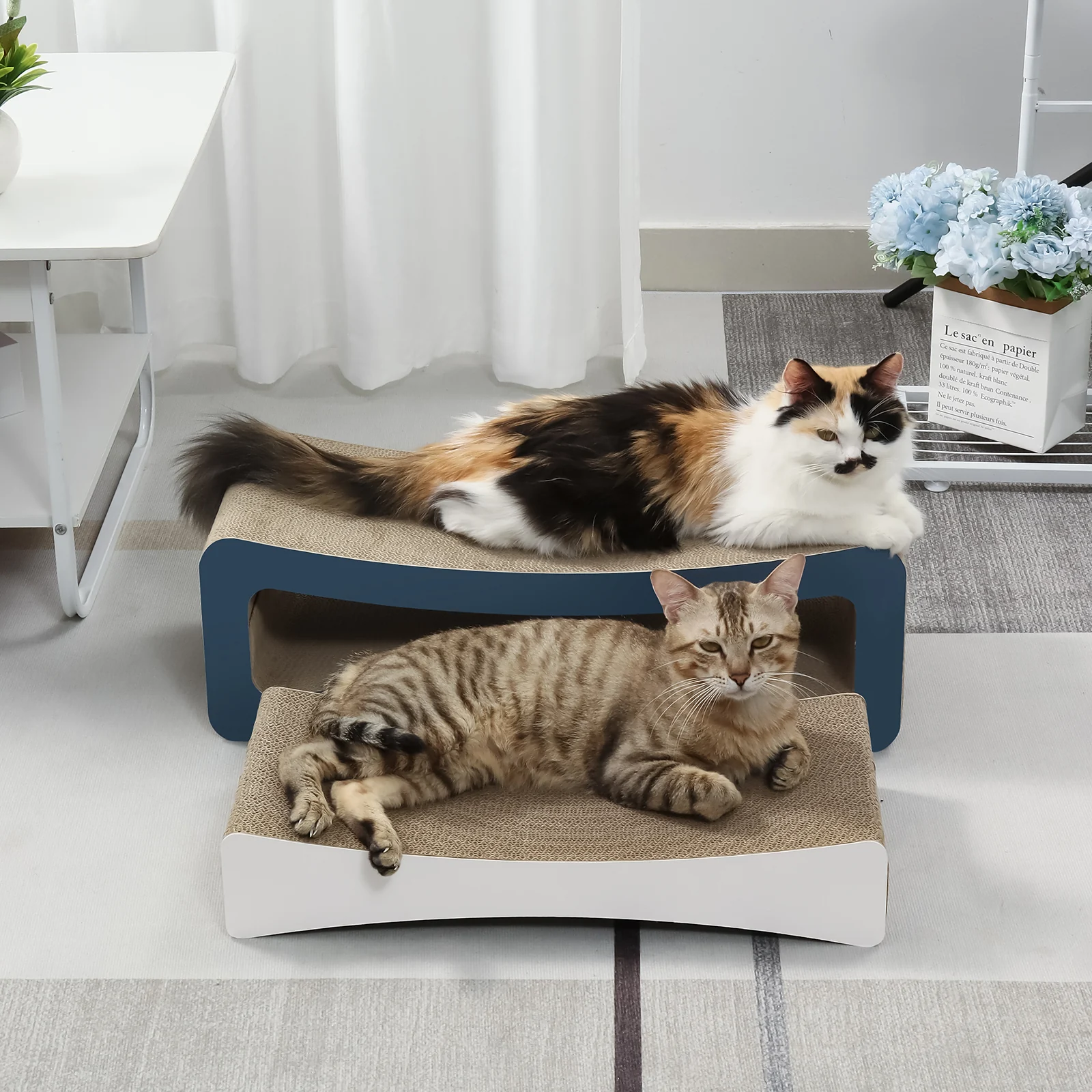 KC32 2-in-1 Curved Corrugated Cardboard Cat Bed and Multi-Surface Scratcher Set